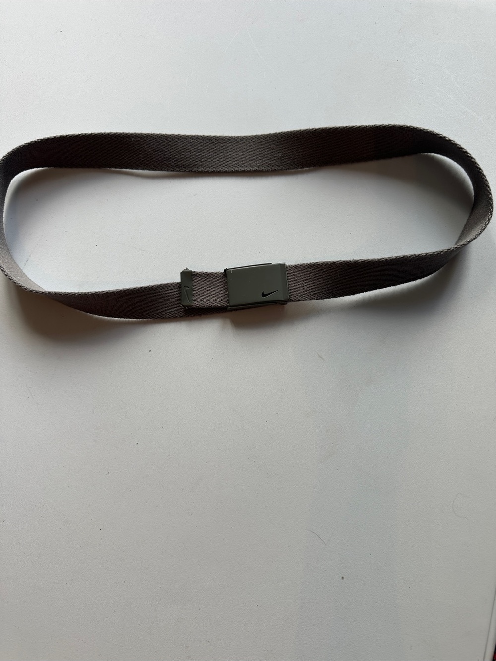 Nike Men's Belt with Matte Gray Buckle